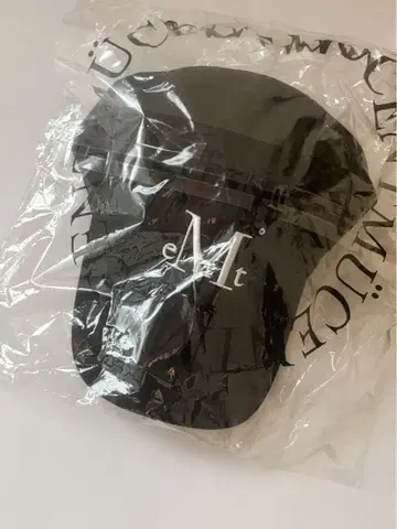 mucent 시그니처 볼캡