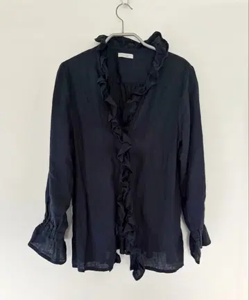 포그린워크 프릴 블라우스