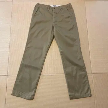 페로우즈 Pherrow's 베이지 치노 팬츠 32인치