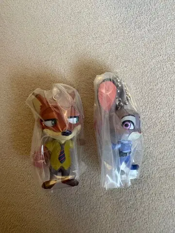 닉 와일드와 주디 홉스 캡슐 토이