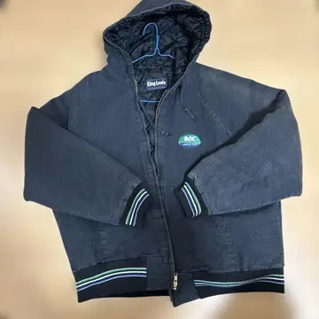 King Louie 후드 부착 점퍼 블랙