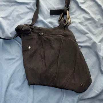 JIAN YE (젠예) BASIC UNIT 03 숄더백