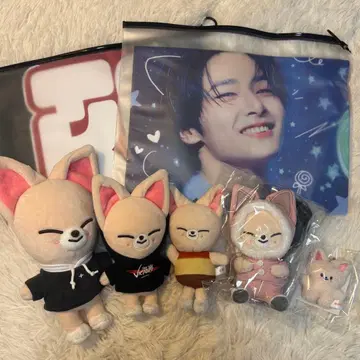 아이엔 굿즈 인형 슬로건 묶음 판매