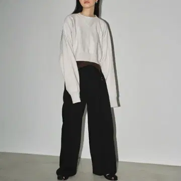 todayful 크롭 맨투맨