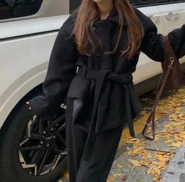 트렌치 스타일 미들 기장 자켓