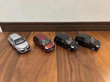 도요타 파쏘 C-HR 색감 견본 4대분 정크 포함