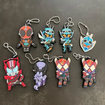 가면라이더 키링 8개 세트