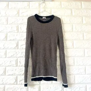 새상품급 이에나 3 x 3 리브 니트