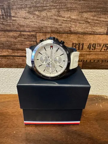 TOMMY HILFIGER WATCHES