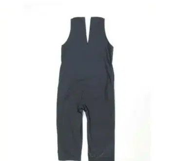 새상품 미사용 택 포함 YAECA 다크 그레이 슬리브리스 살로펫