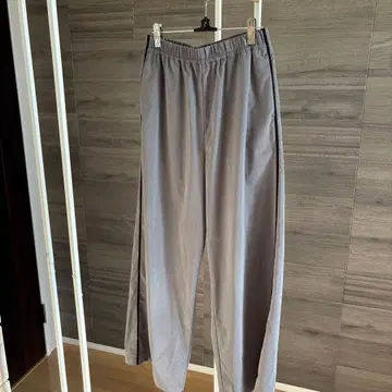 사이드 라인 이지 팬츠