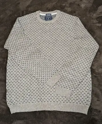 아메리칸 이글 아웃피터스 (버즈 아이 니트 스웨터) L