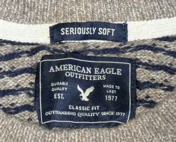 아메리칸 이글 아웃피터스 (버즈 아이 니트 스웨터) L