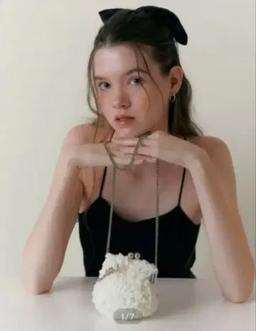 dancing grandmama 화이트 파우치백 한국 브랜드 새상품급