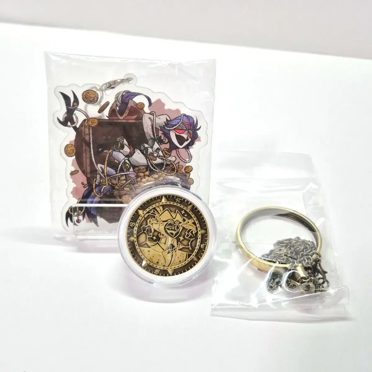헬루바보스 스톨라스 해적 키링, 코인, 목걸이 세트 | 브랜드 중고거래 플랫폼, 번개장터