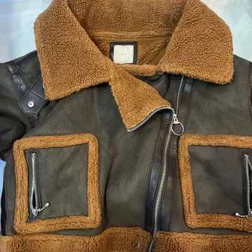 [새상품급] juemi 무스탕 코트 브라운 숏 기장