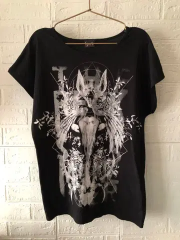 lynch. 메이저 데뷔 5주년 기념 돌먼 T셔츠 중고