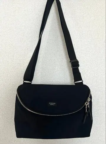 스탠다드서플라이 펠리칸 숄더백