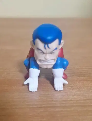 닥터 슬럼프 아라레짱 책상 위의 아라레짱 스파맨