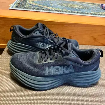 HOKA ONEONE BONDI8 24.0 블랙