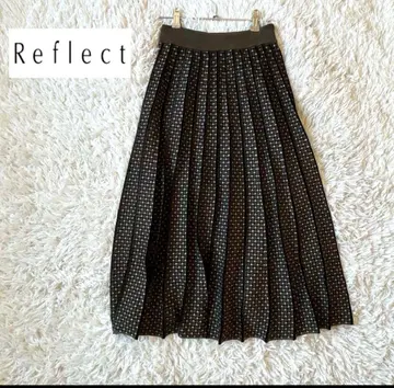 새상품급 Reflect 리플렉트 코츠키 패턴 플리츠 니트 스커트