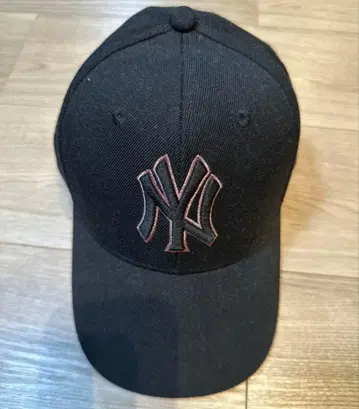 택 포함 미사용품 New York Yankees 캡 MLB Korea