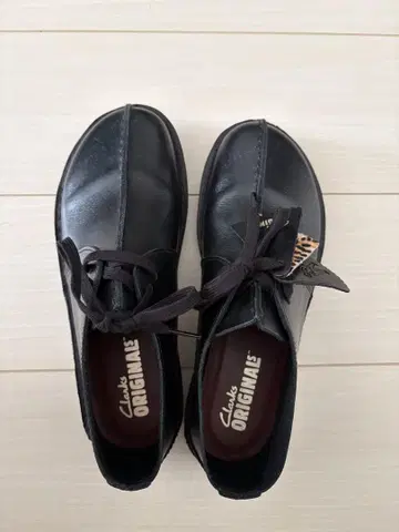 가격 인하! Clarks Originals 블랙 신발