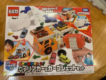 토미카 DIY 조립 액션! 커리어카 & 카고 제트 세트