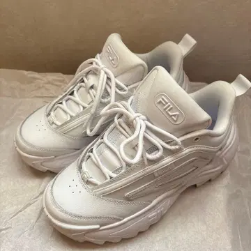 FILA 화이트 스니커즈 통굽