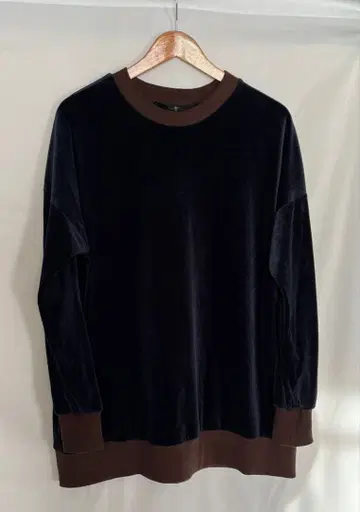 NO ID. 네이비 코듀로이 티셔츠