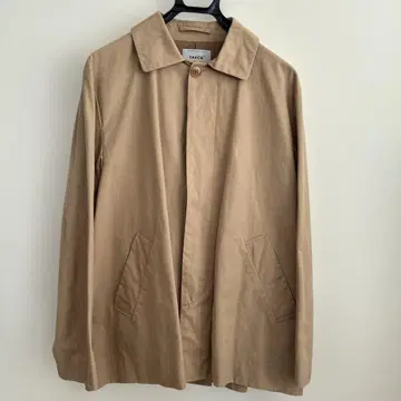 YAECA 베이지 스텐카라 코트