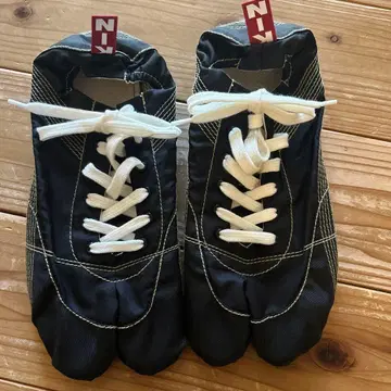 러닝 타비 키네야 무적 27.5cm 블랙