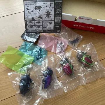 생물대도감 어드밴스 무지개사슴벌레 피규어 입상 곤충 가챠