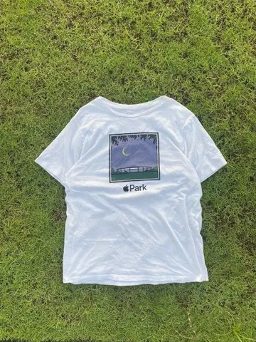 Apple Park T셔츠 화이트