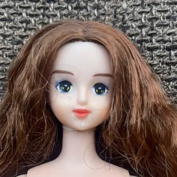 타카라 제니 프렌드 나오미 인형