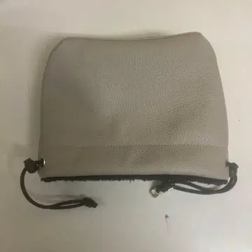 [ 한정품 ] 이탈리아제 슈링크 가죽을 사용한 아이언 커버 그레이