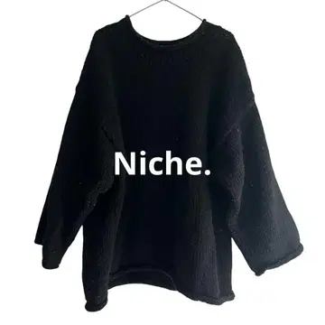 Niche. 롤넥 니트 INDUSTRIAL HINDUSTAN