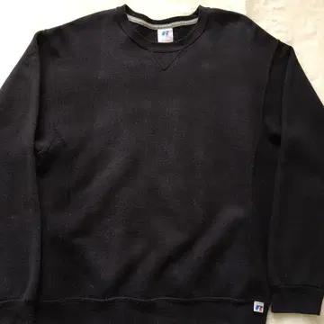 러셀 맨투맨 트레이닝복 앞 V 가제트 블랙