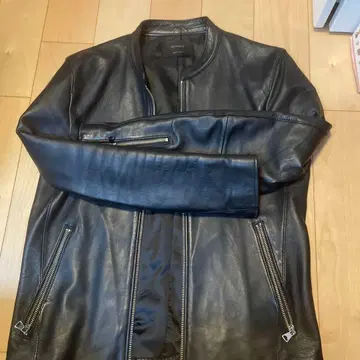 STUDIOUS 블랙 가죽 싱글 라이더 자켓