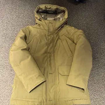 UNIQLO 다운 자켓 후드 부착