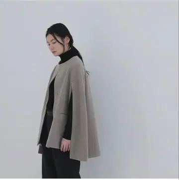 evam eva 프레스 울 판초 E233K096