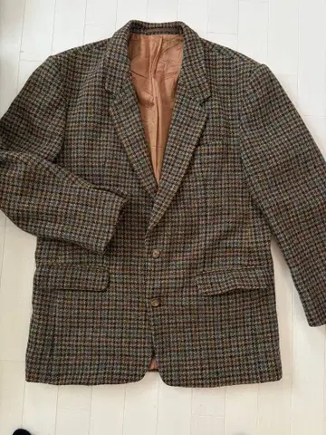 해리스 트위드 테일러드 자켓 브라운 계열 체크