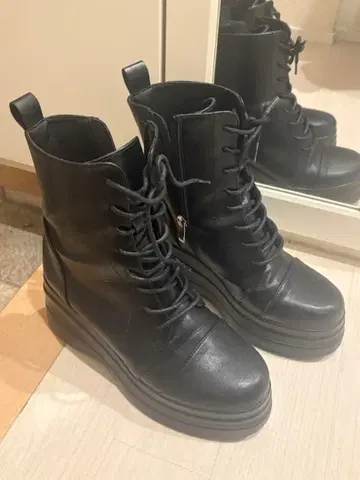 YOSUKE 통굽 레이스업 부츠 L