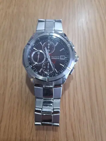 WIRED 크로노그래프 시계