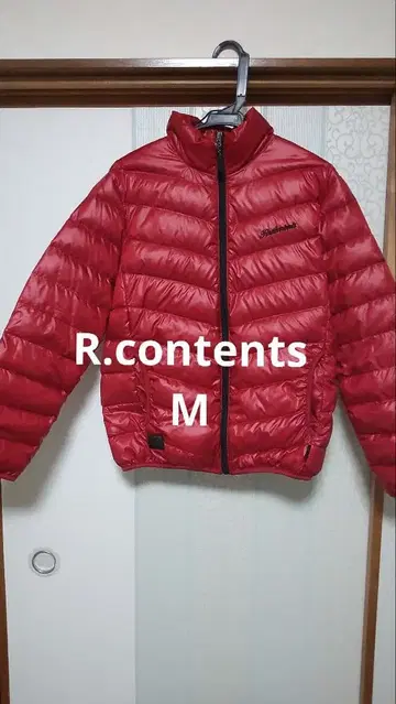 R.contents 빨간색 다운 자켓