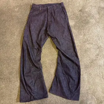 SOSHIOTSUKI 블랙 데님