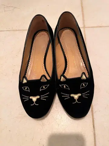 샬롯 올림피아 플랫슈즈 블랙 37