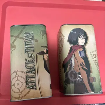 진격의 거인 캐릭터 빈 캔