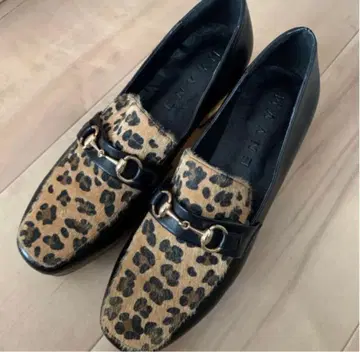 레오파드 무늬 로퍼