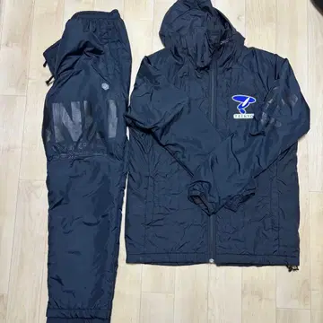 [ 하코네 역전 ] 아식스 제국대학 윈드 브레이커 워머 M 사이즈